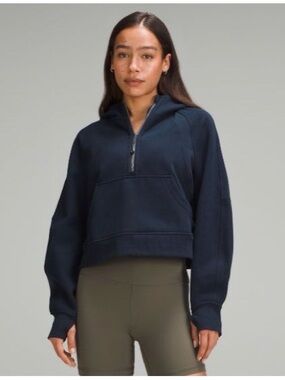 Lululemon Scuba half—zip Hopdie